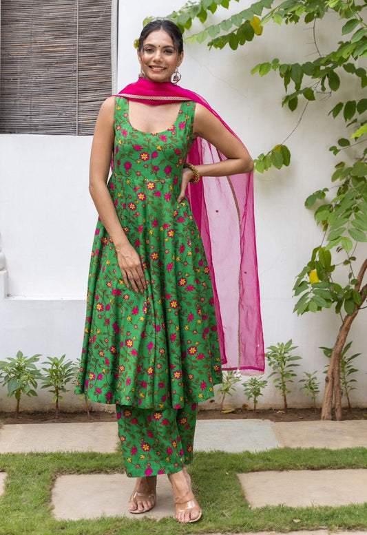 Green Turquoise Floral Printed kurta palazzo set with embroidered organza Dupatta